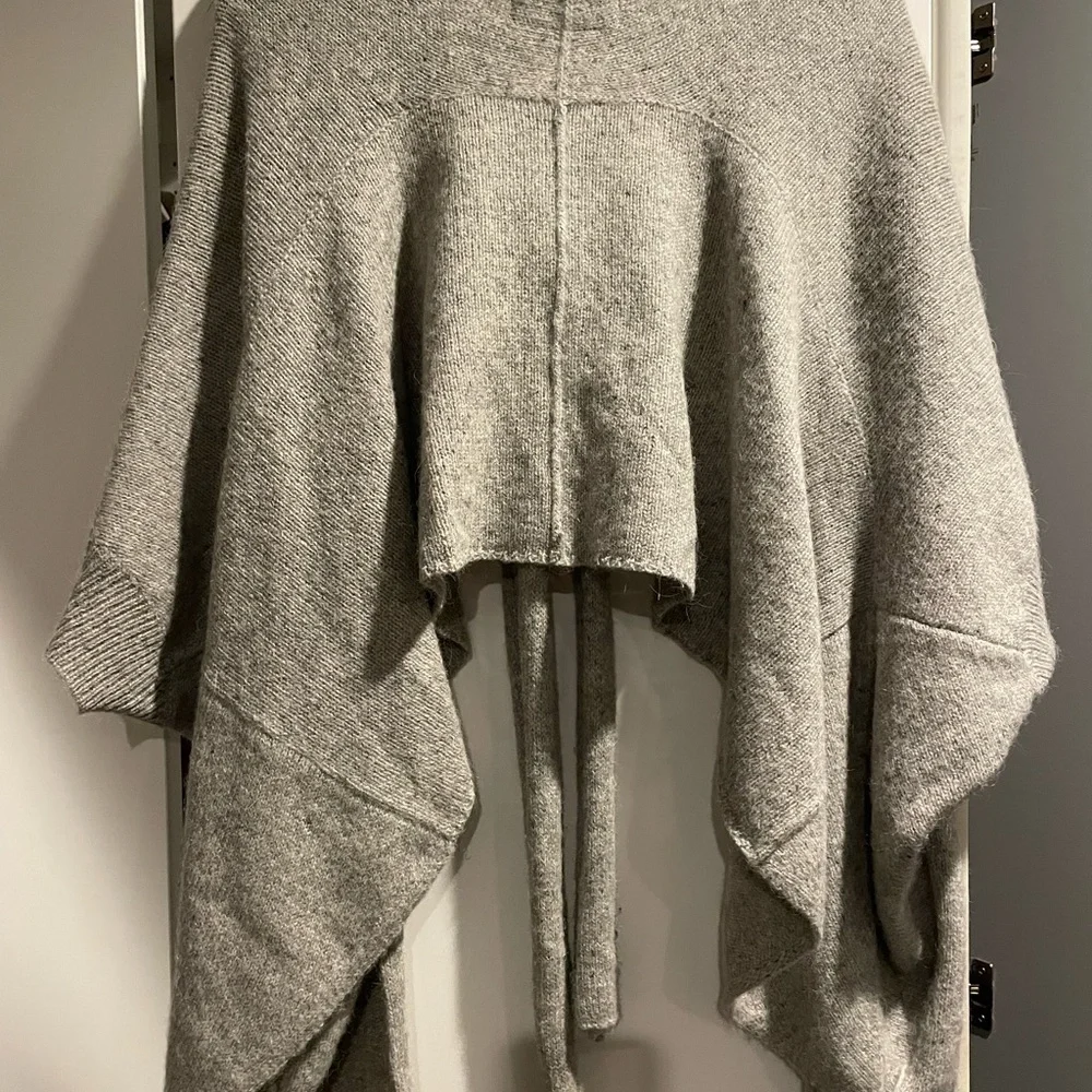 Vintage All Saints Gray Cashmere Women's Poncho Sweater - Picture 5 of 5